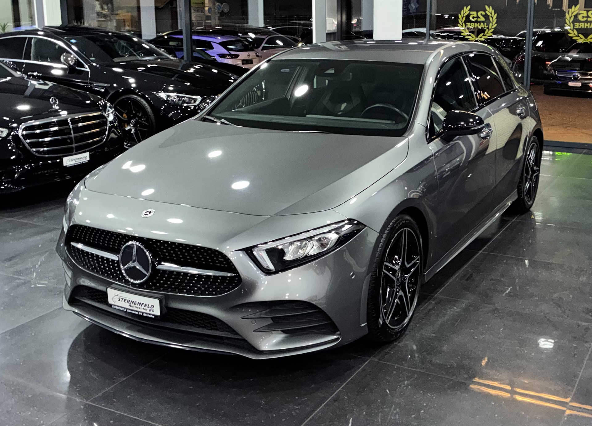 MERCEDES-BENZ A 180 Night Star AMG Line 7G-DCT