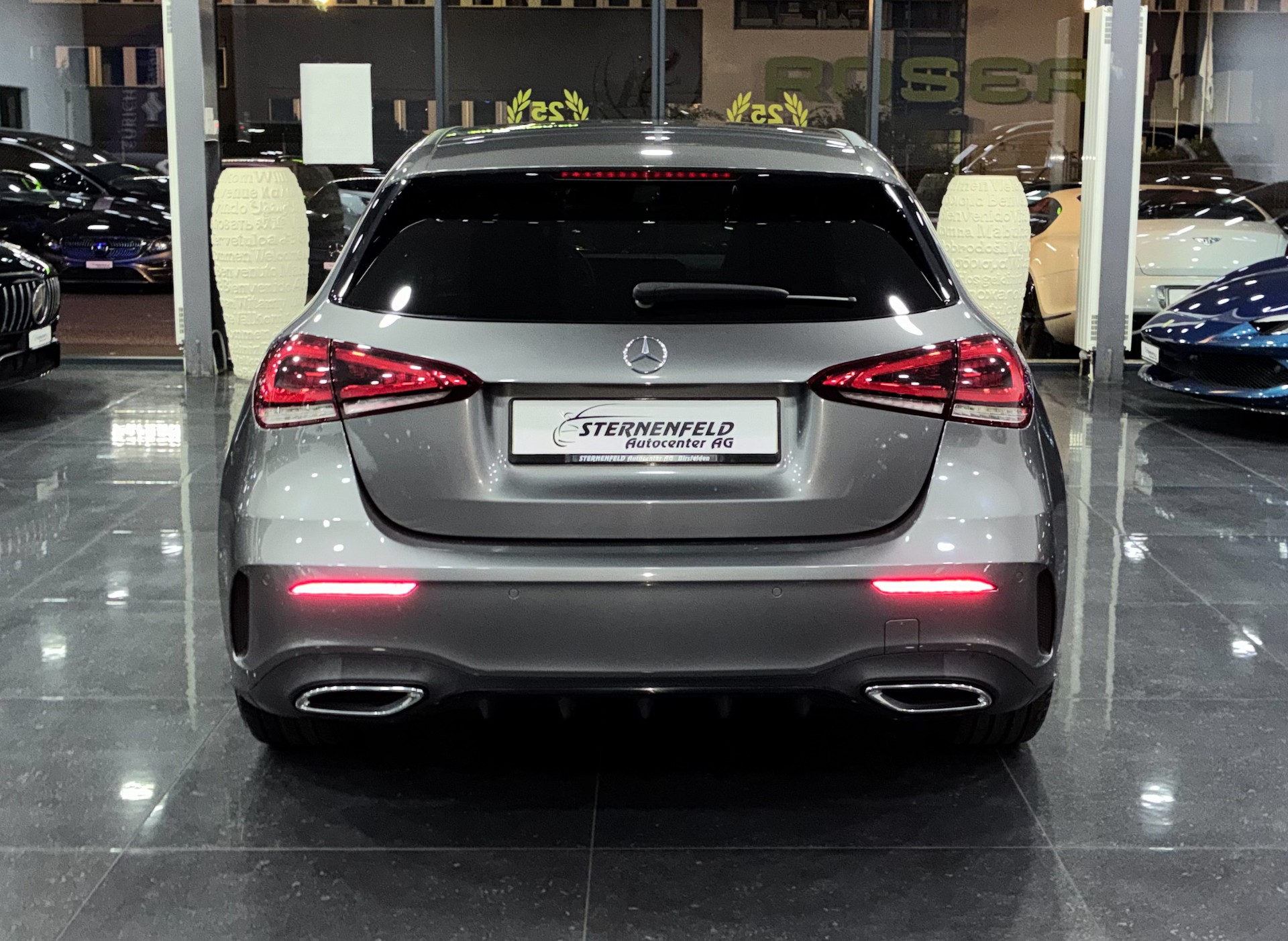 MERCEDES-BENZ A 180 Night Star AMG Line 7G-DCT-image-5
