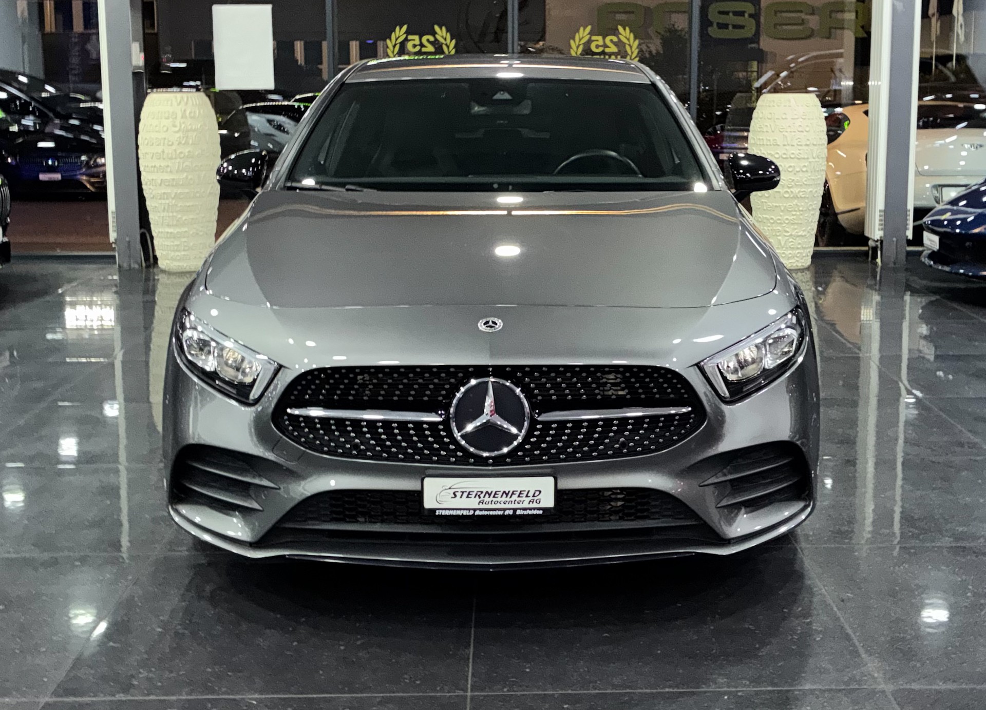 MERCEDES-BENZ A 180 Night Star AMG Line 7G-DCT-image-1