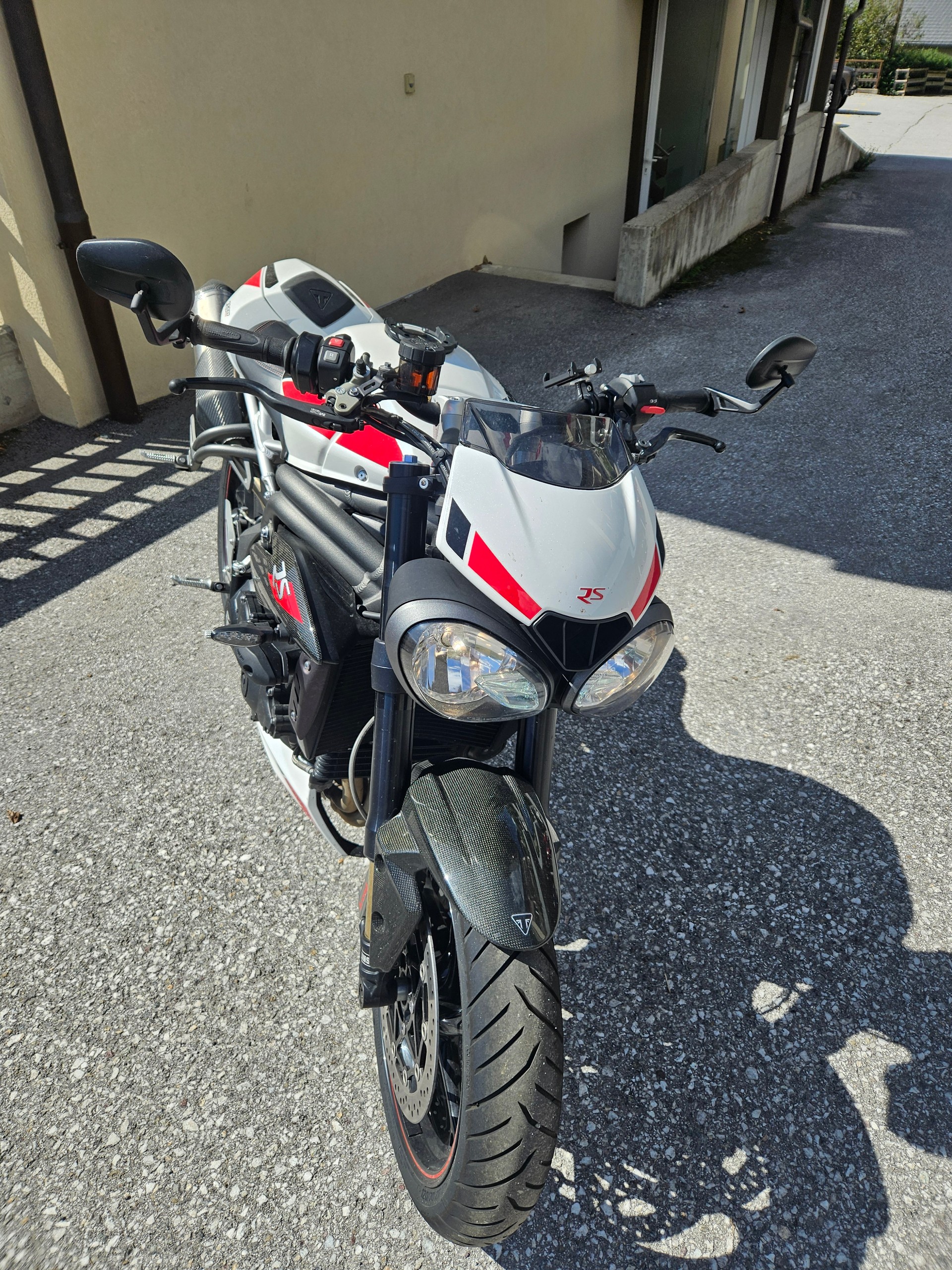 TRIUMPH Speed Triple RS 1050 ABS-image-2