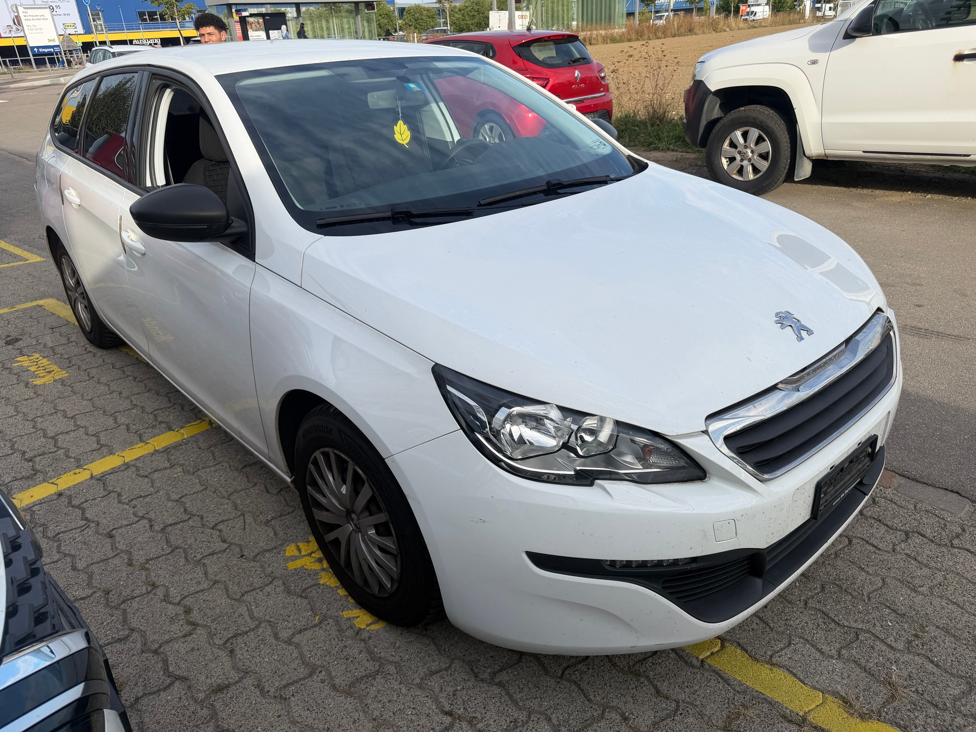 PEUGEOT 308 SW 1.2 THP Access-showroom-element-2