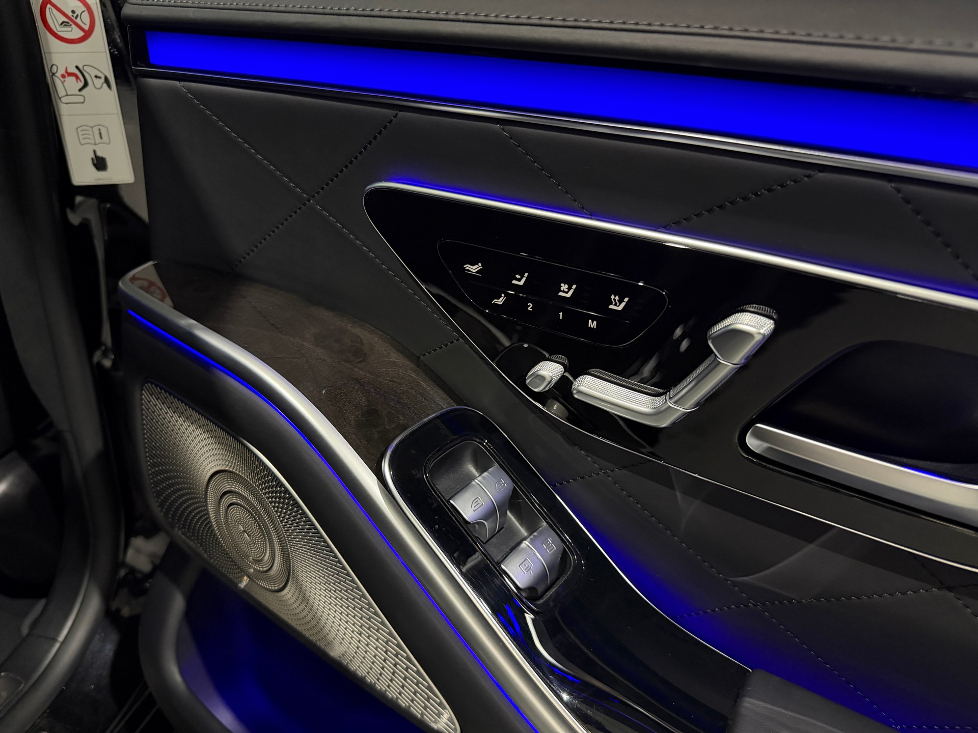 MERCEDES-BENZ S 400 d L AMG Line 9G-Tronic (CH)-image-21