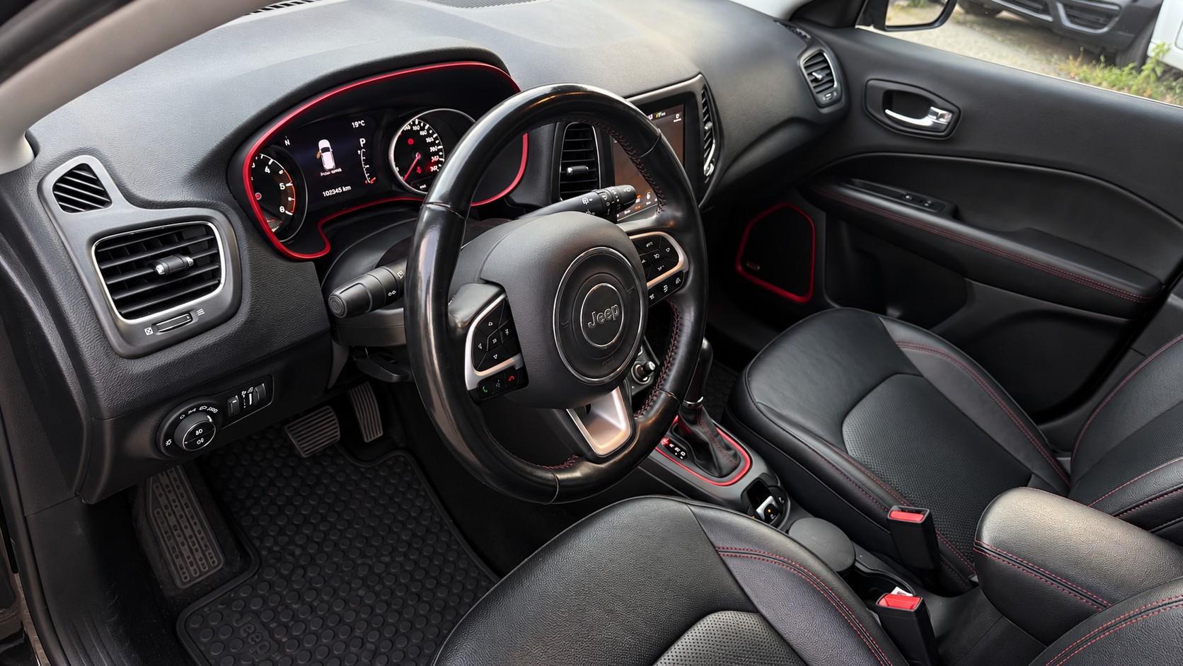 JEEP Compass 2.0CRD Trailhawk AWD 9ATX-image-4