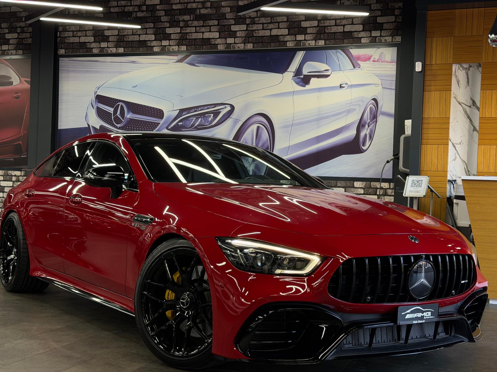 MERCEDES-BENZ AMG GT 4 63 S Limited Red&Black Performance 4Matic+ Speedshift MCT-image-4