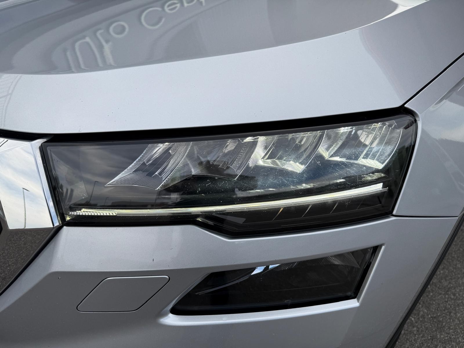 SKODA Karoq 2.0 TDI CR Ambition 4x4 DSG-showroom-element-3