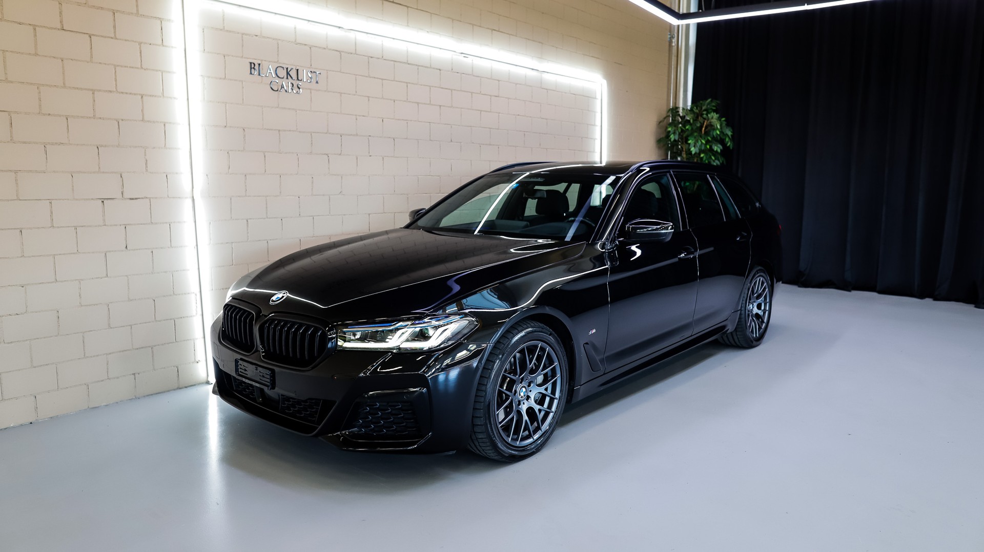BMW 540d xDrive 48V Touring M Sport Steptronic
