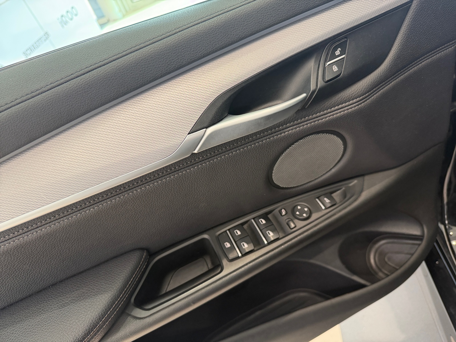 BMW X6 xDrive 30d Pure M Sport Steptronic-image-16