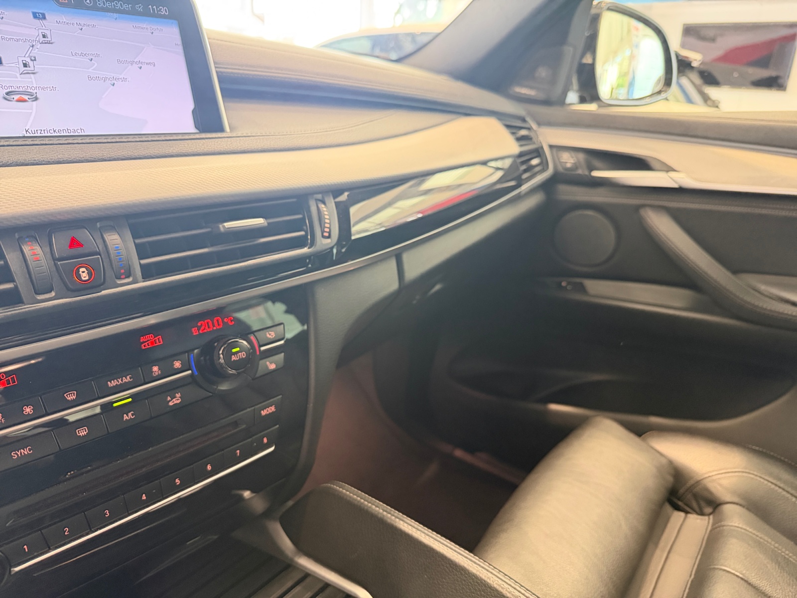 BMW X6 xDrive 30d Pure M Sport Steptronic-image-12