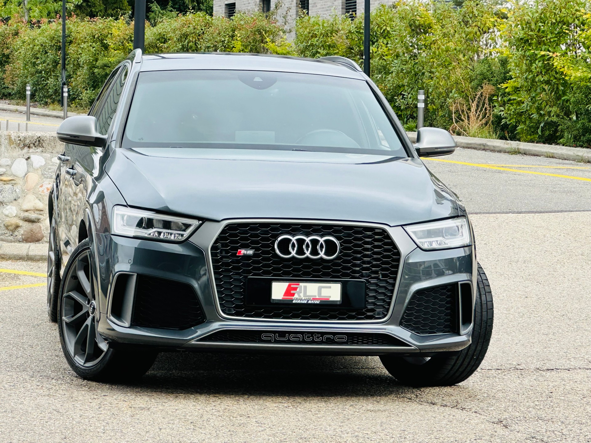AUDI RS Q3 2.5 TFSI performance quattro S-tronic