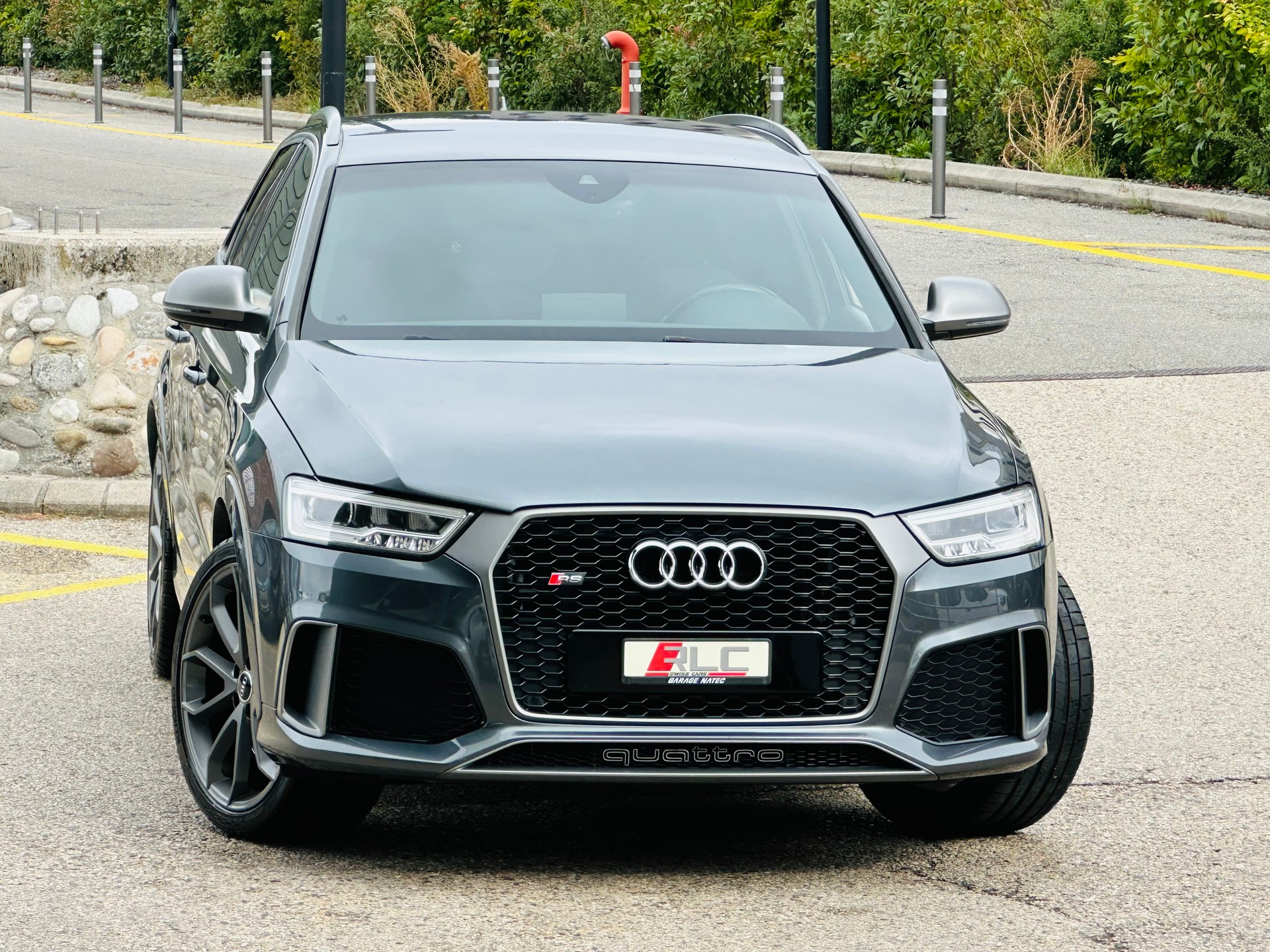 AUDI RS Q3 2.5 TFSI performance quattro S-tronic-showroom-element-1