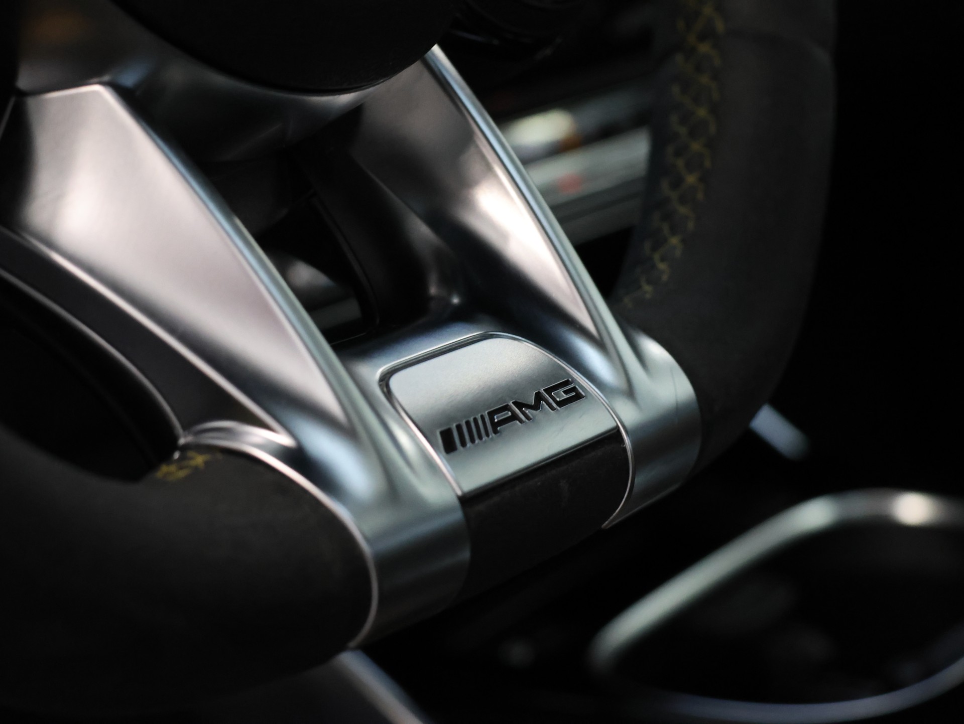 MERCEDES-BENZ A 45 S AMG 4Matic+ Speedshift *DESIGNO-MAGNO*-image-32