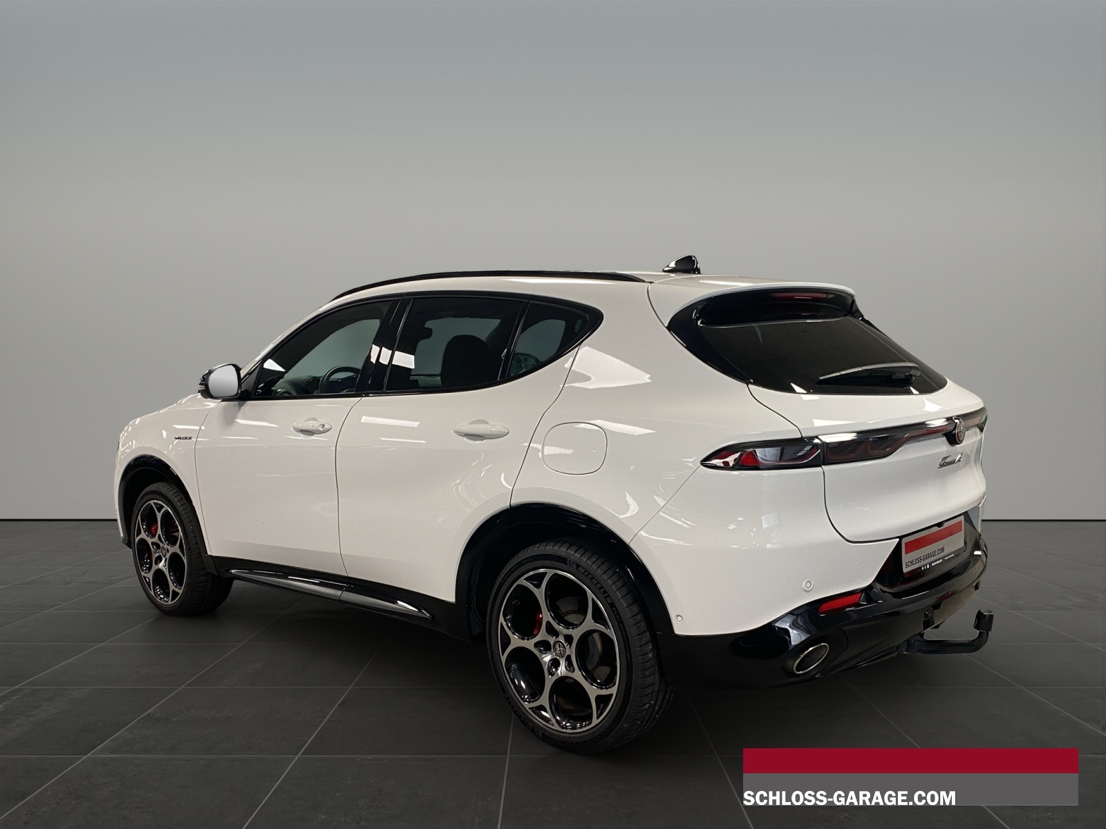 ALFA ROMEO TONALE 1.3 Ti Pack Premium-showroom-element-3