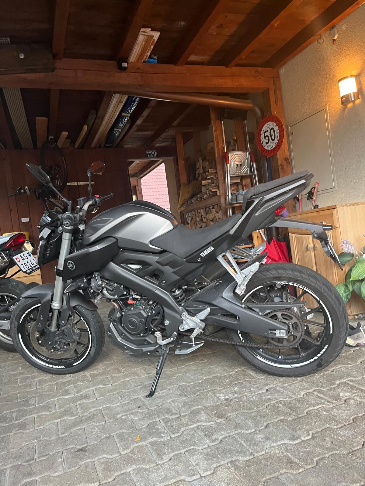 YAMAHA MT-125-image-1