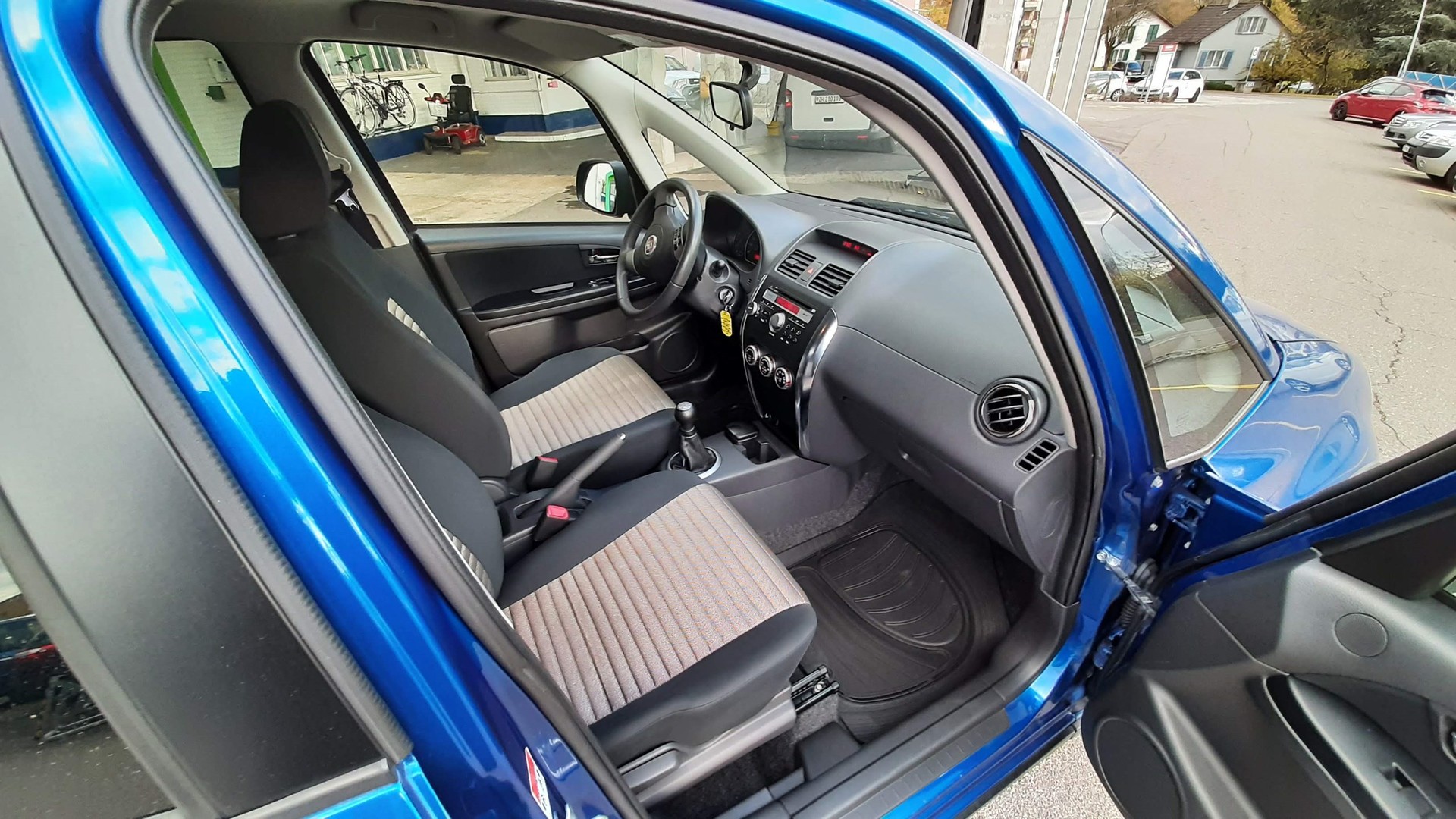 FIAT Sedici 1.6 4WD Dynamic-image-6
