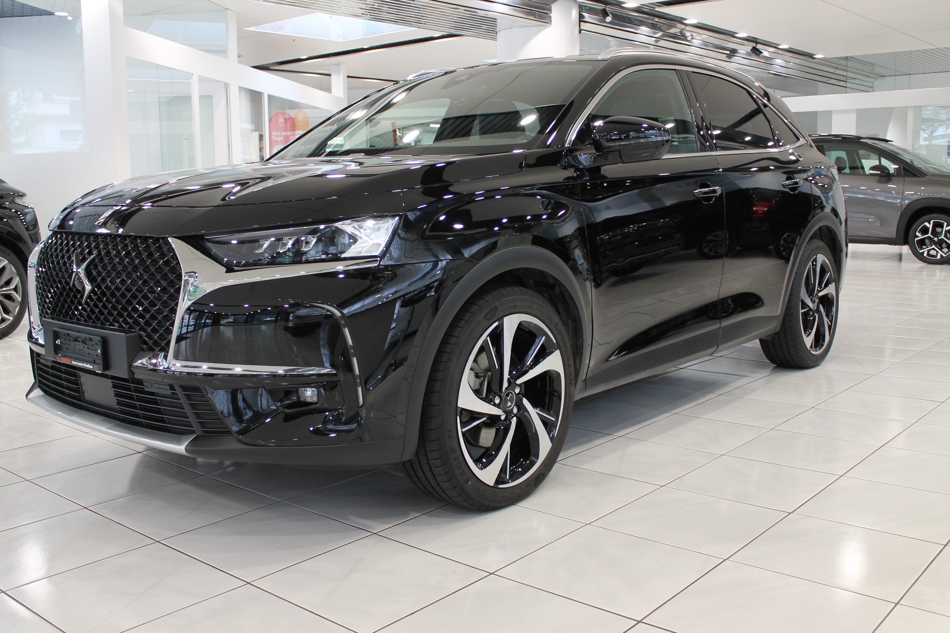 DS AUTOMOBILES DS 7 Crossback E-Tense 300 4x4 Rivoli-image-4
