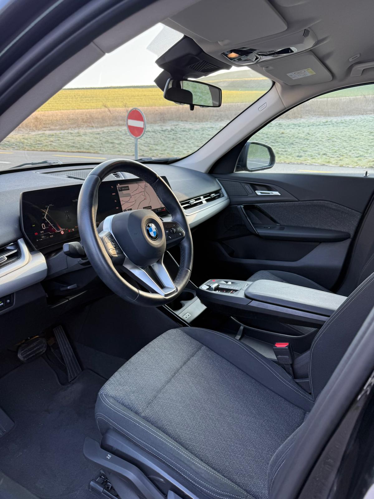 BMW X1 xDrive 23d 48V-image-8