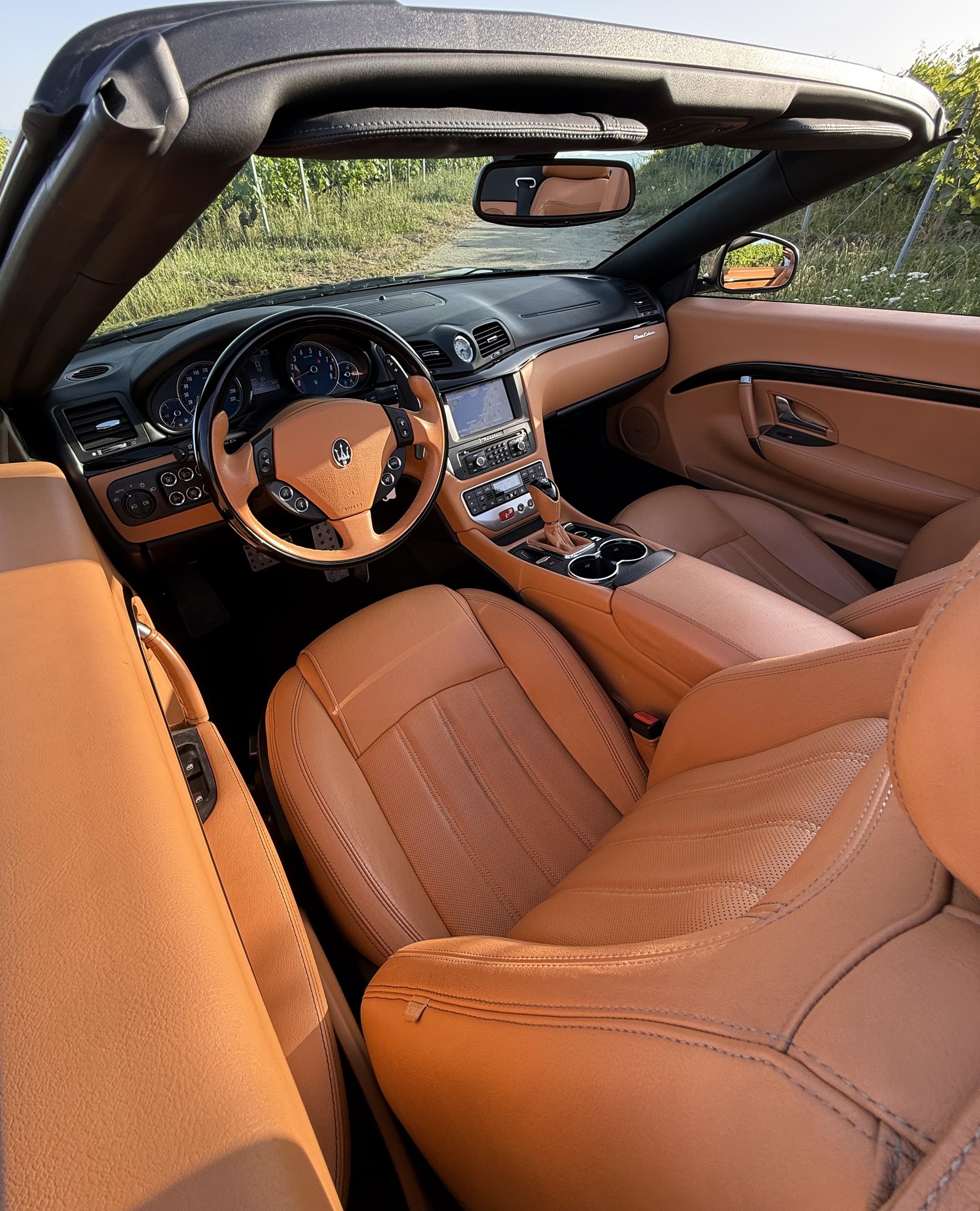 MASERATI GranCabrio Automatica-image-18