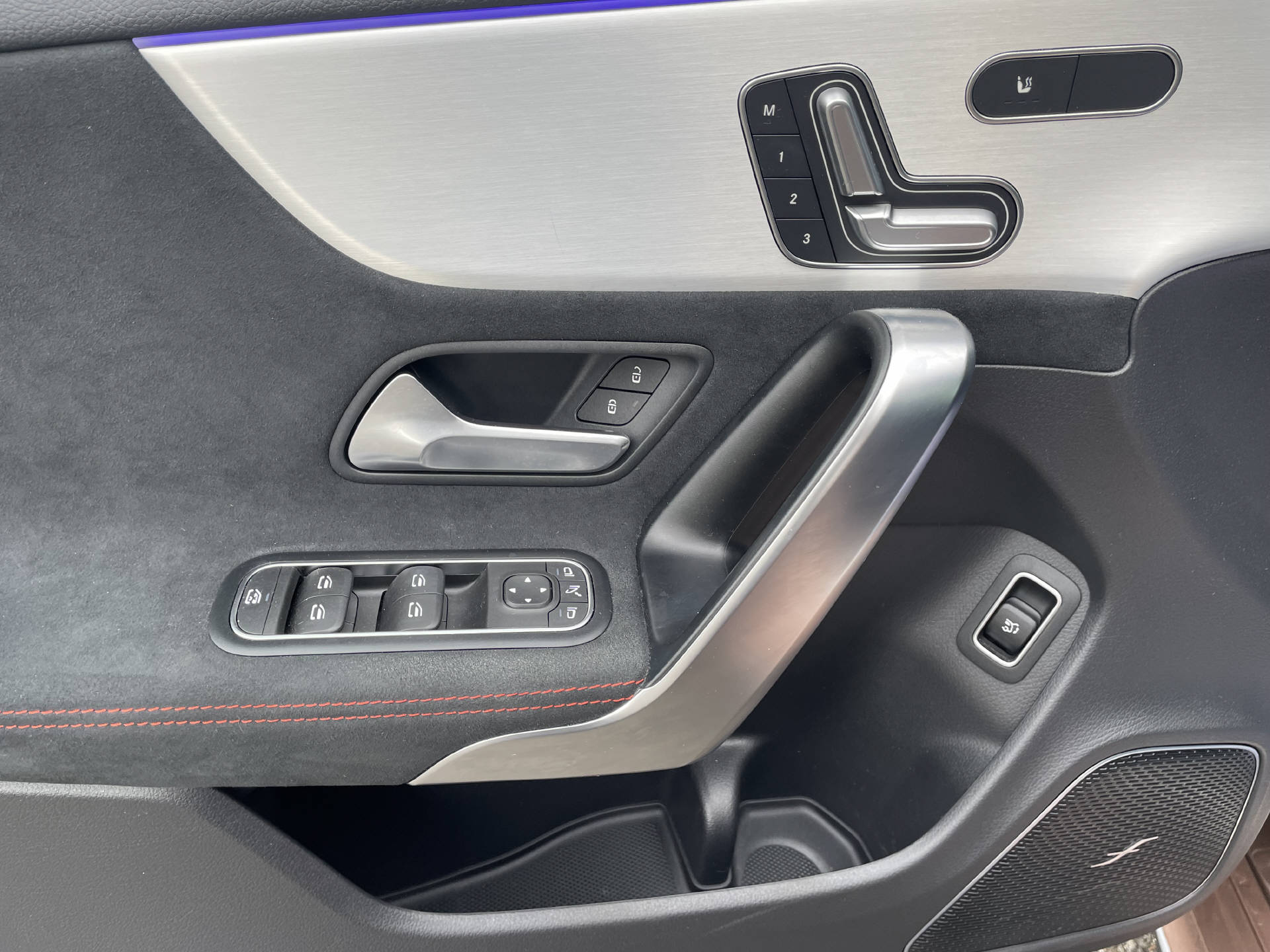 MERCEDES-BENZ CLA 45 S AMG 4matic+ Shooting Brake-image-8