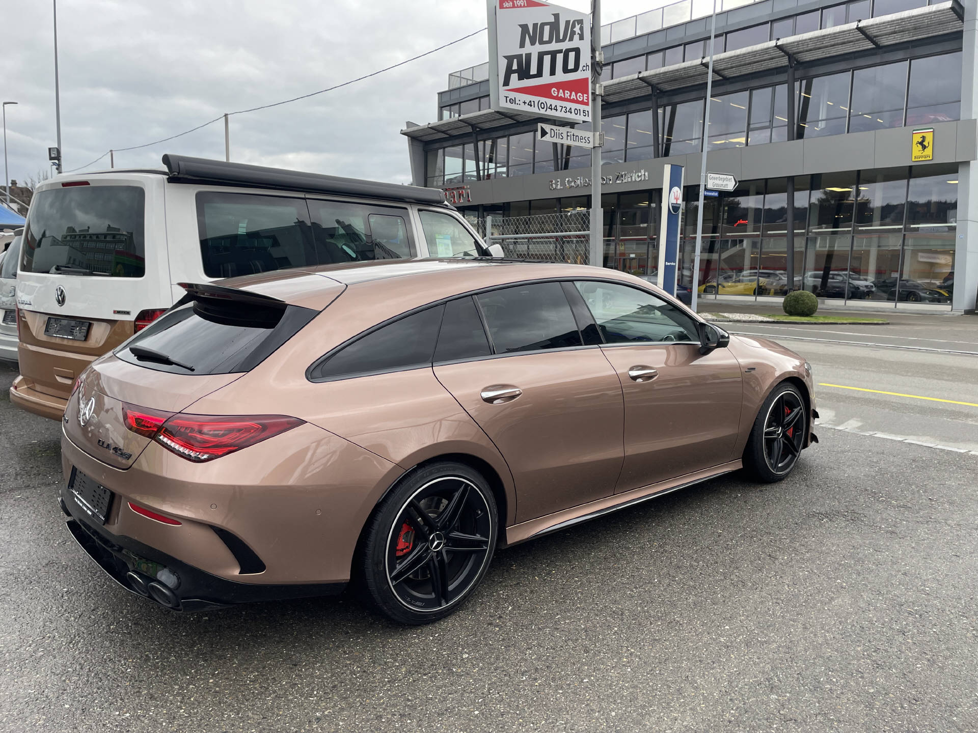 MERCEDES-BENZ CLA 45 S AMG 4matic+ Shooting Brake-image-2