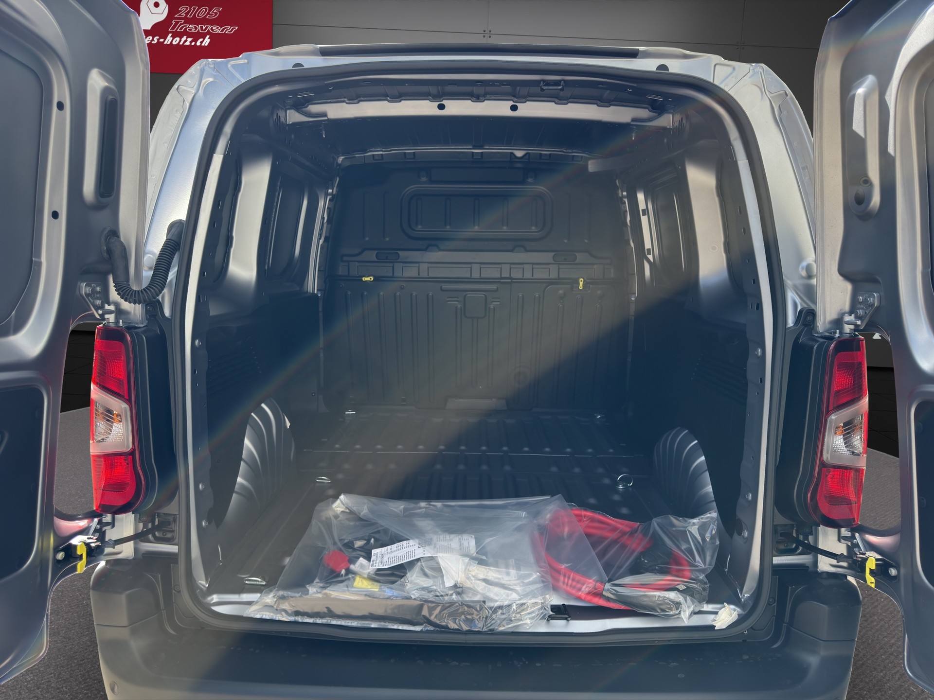 CITROEN Berlingo e VAN M First-image-6