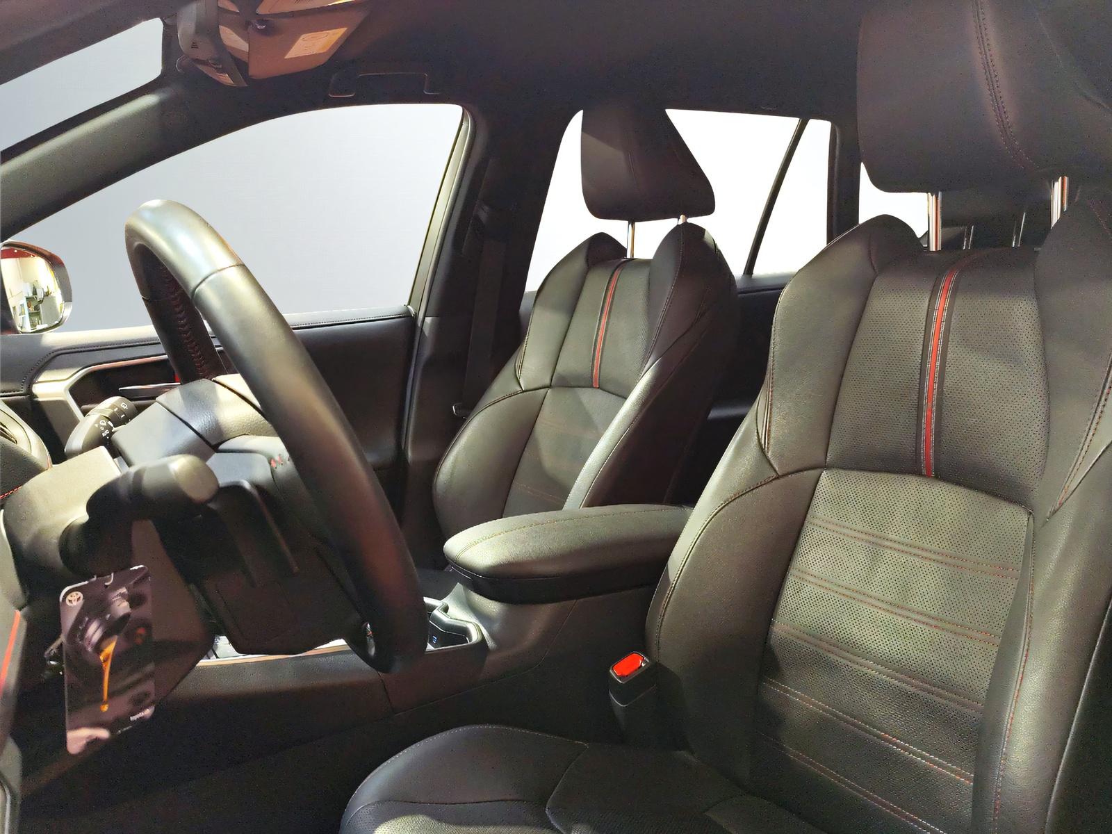TOYOTA RAV4 2.5 Plug-In-Hybrid Platinum-image-7