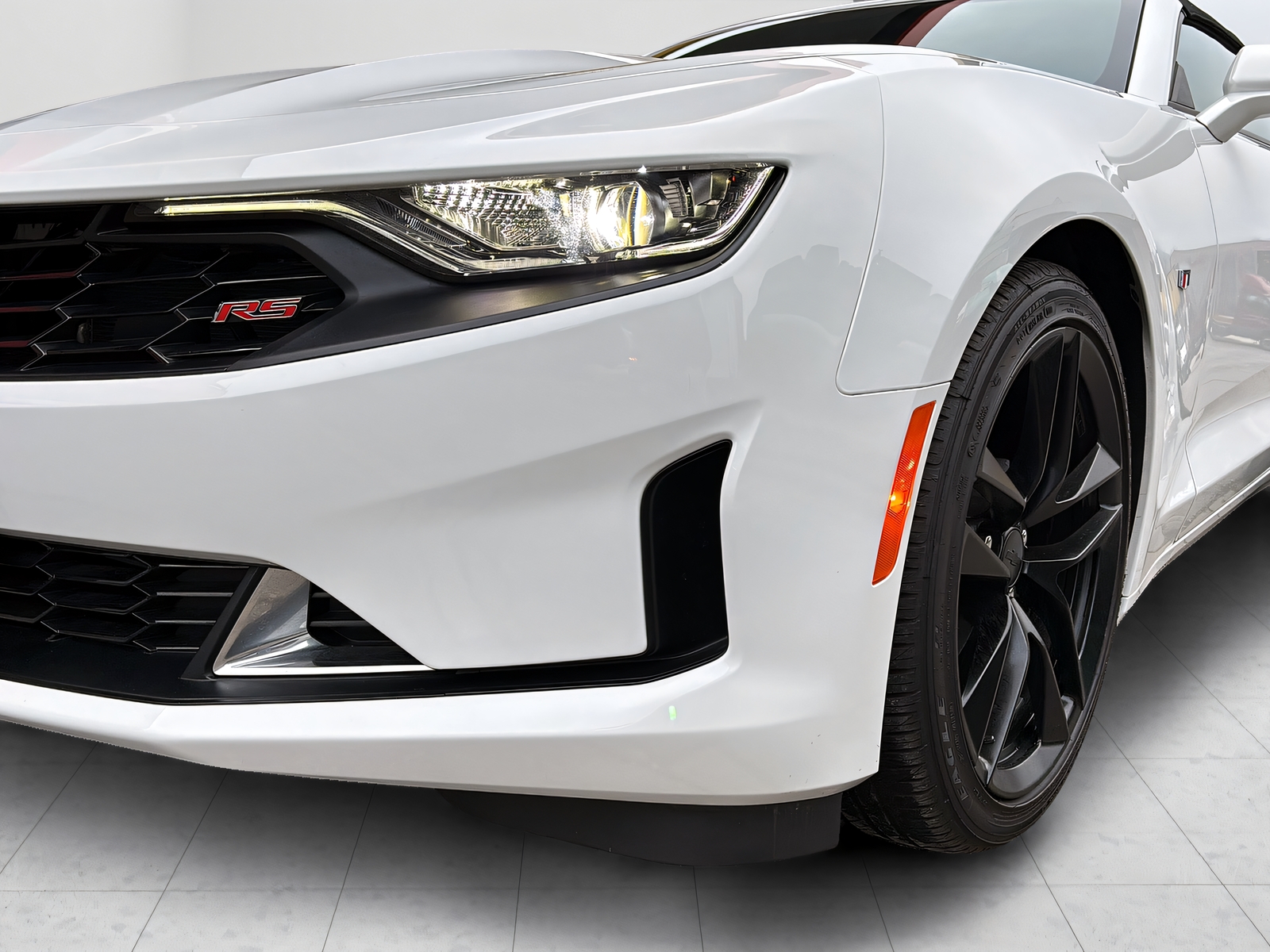 CHEVROLET Camaro 2.0L DI I4 Turbo 2LT Convertible-showroom-element-2