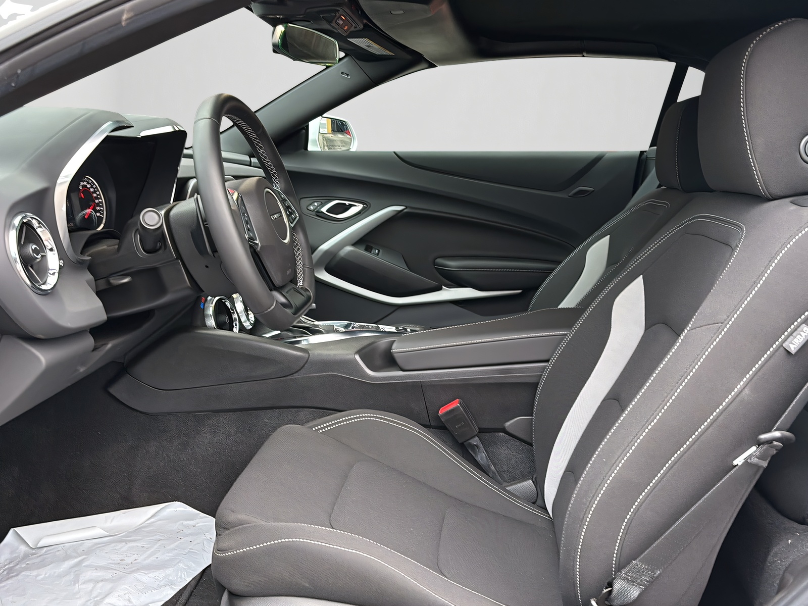 CHEVROLET Camaro 2.0L DI I4 Turbo 2LT Convertible-image-10