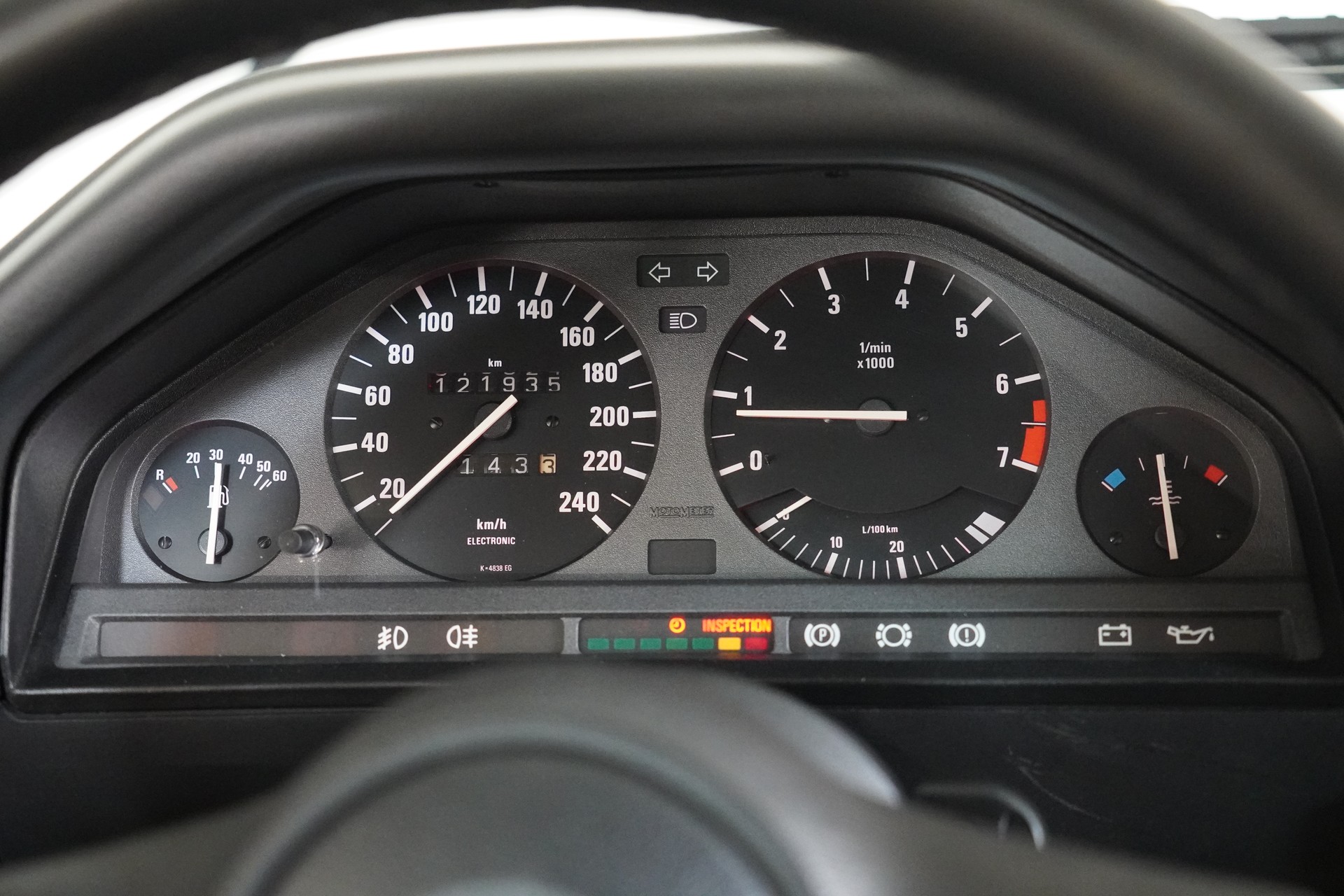 BMW 325iX A Touring-image-22