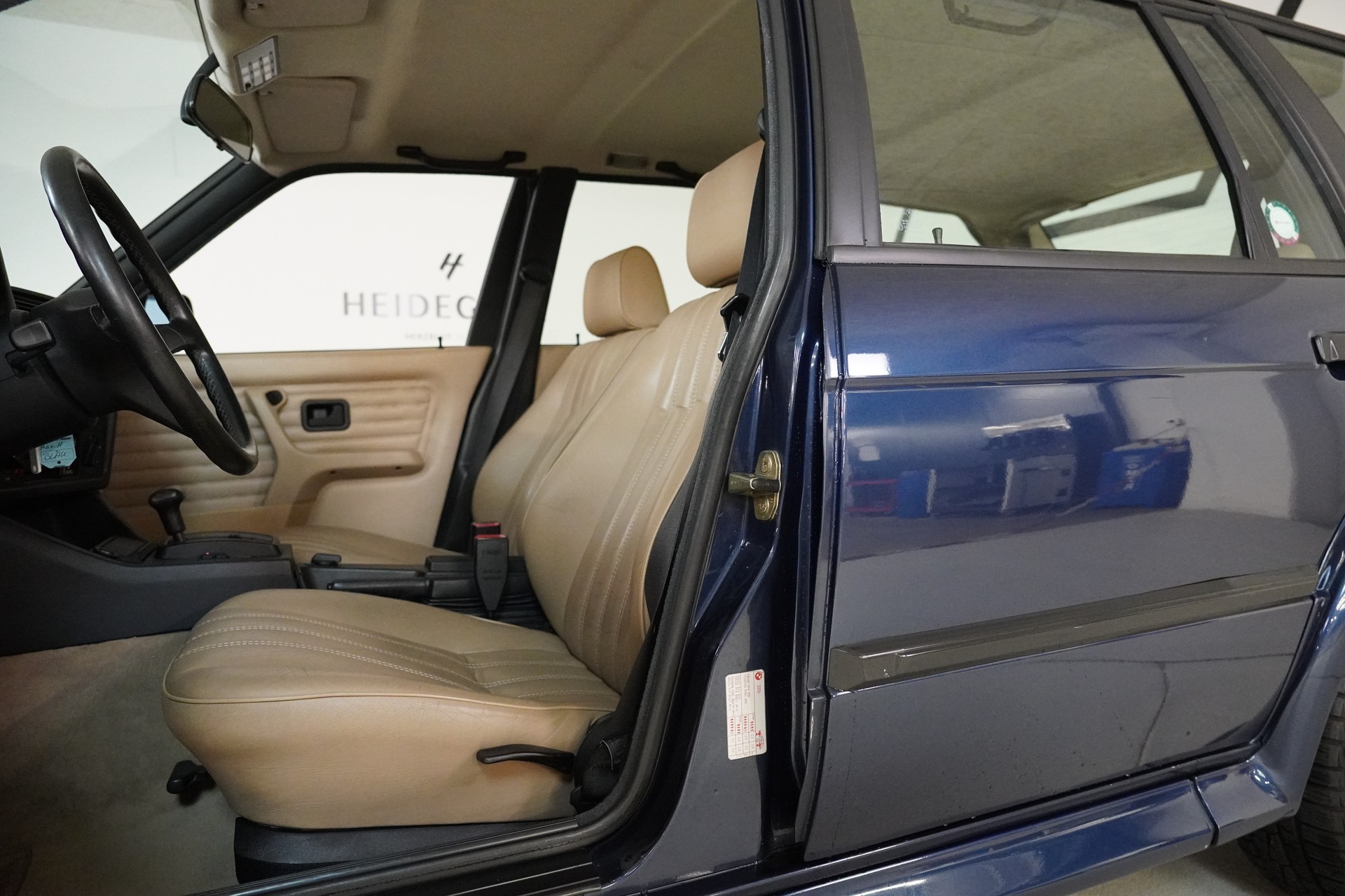 BMW 325iX A Touring-image-10