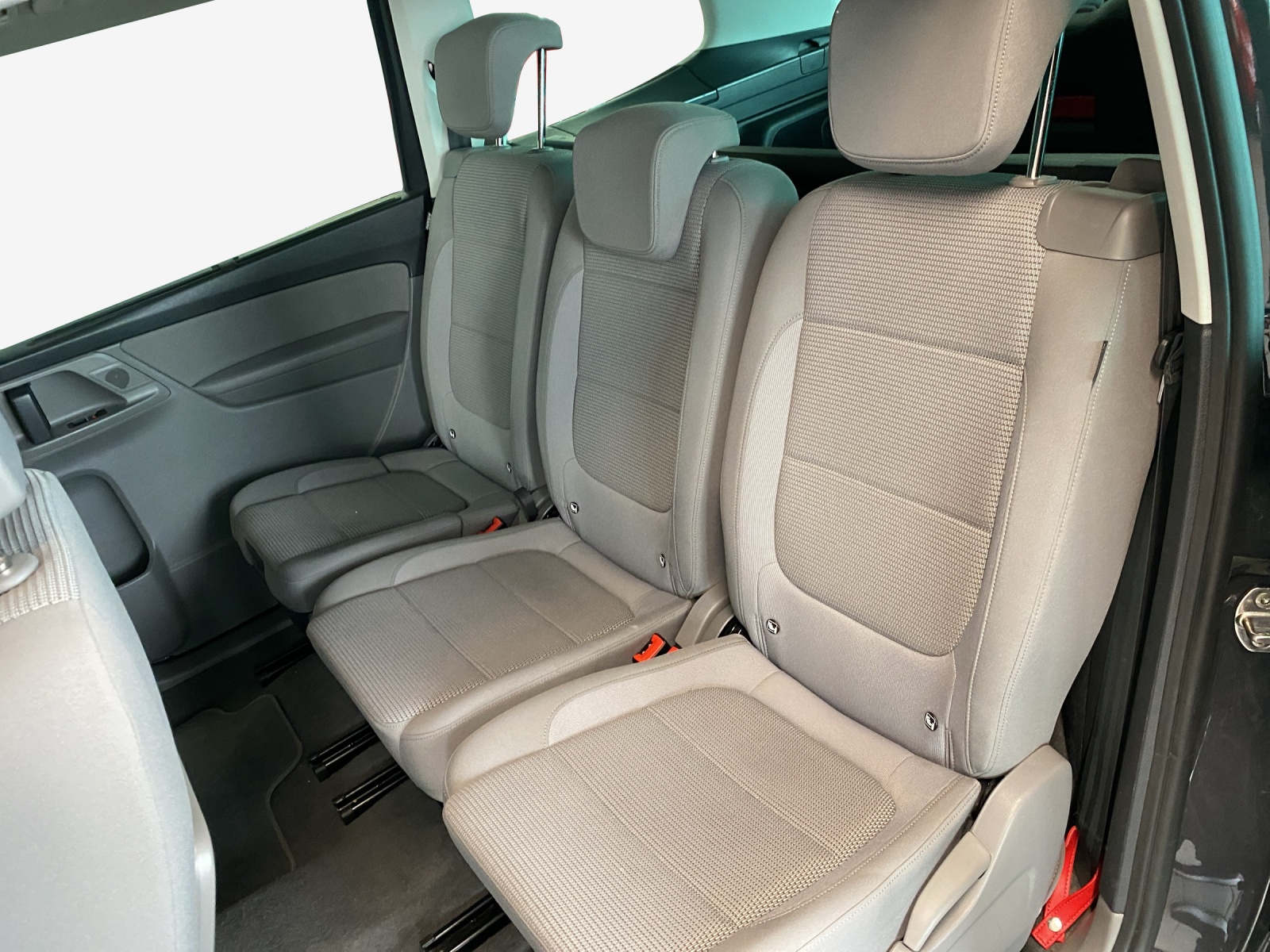 VW Sharan 1.4 TSI BlMT Comfortline DSG-image-11