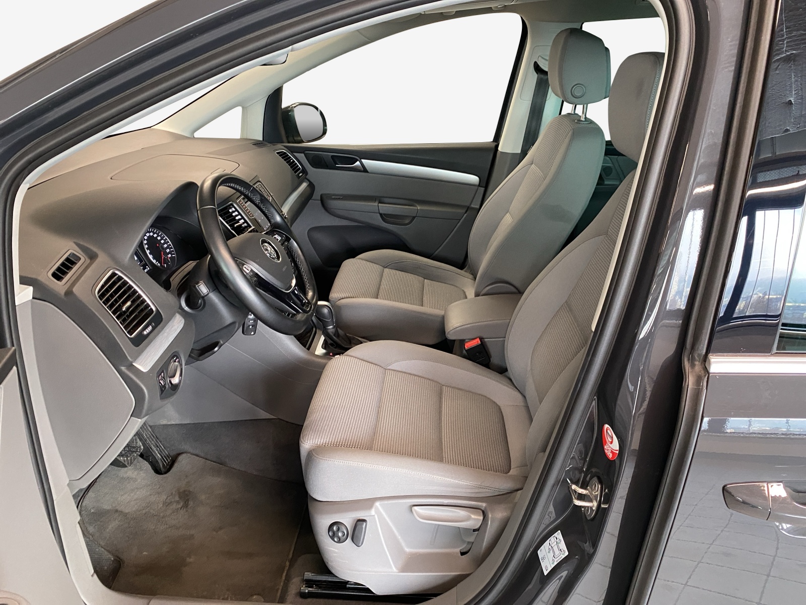 VW Sharan 1.4 TSI BlMT Comfortline DSG-image-7