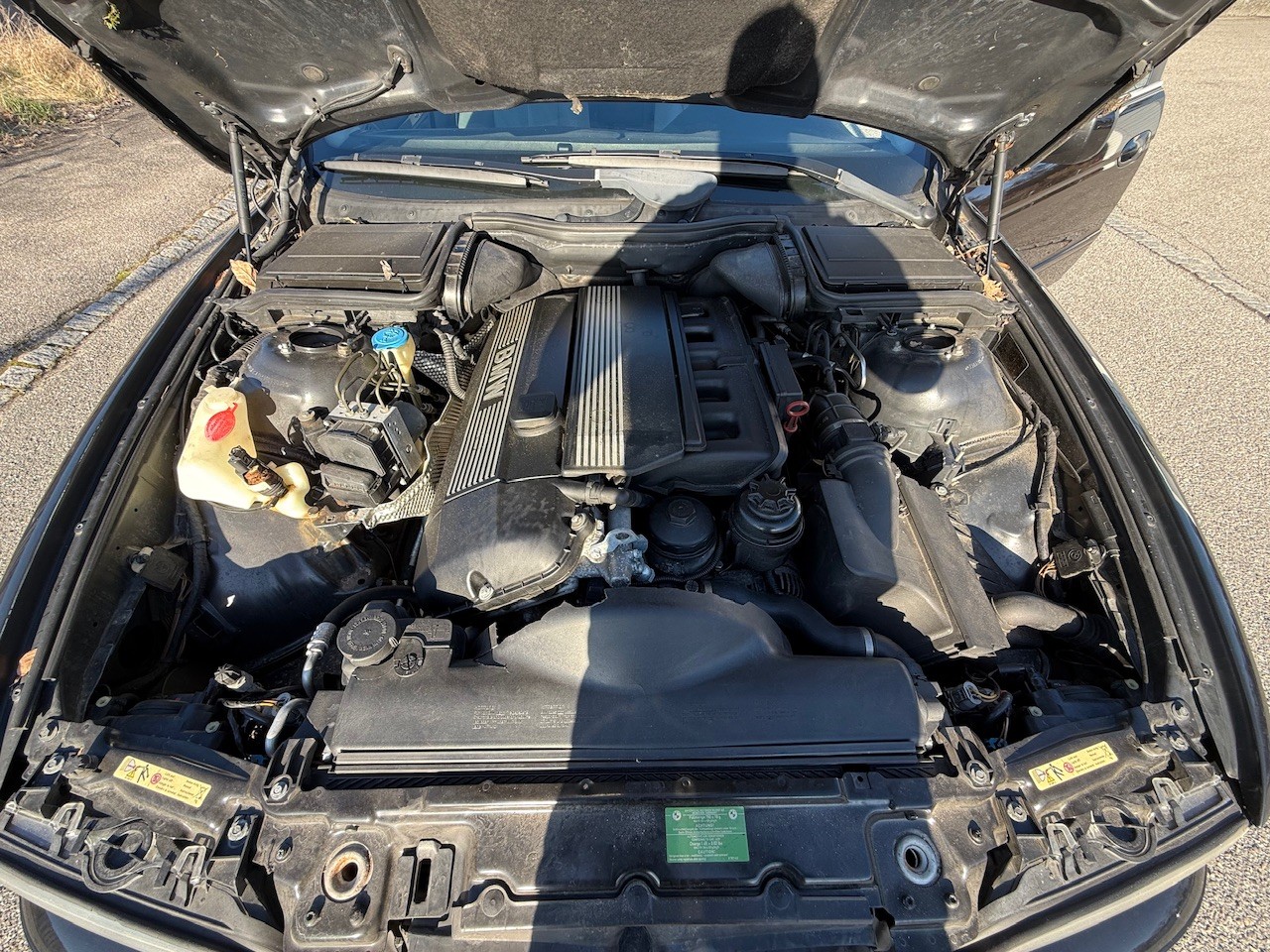 BMW 525i Touring-image-13
