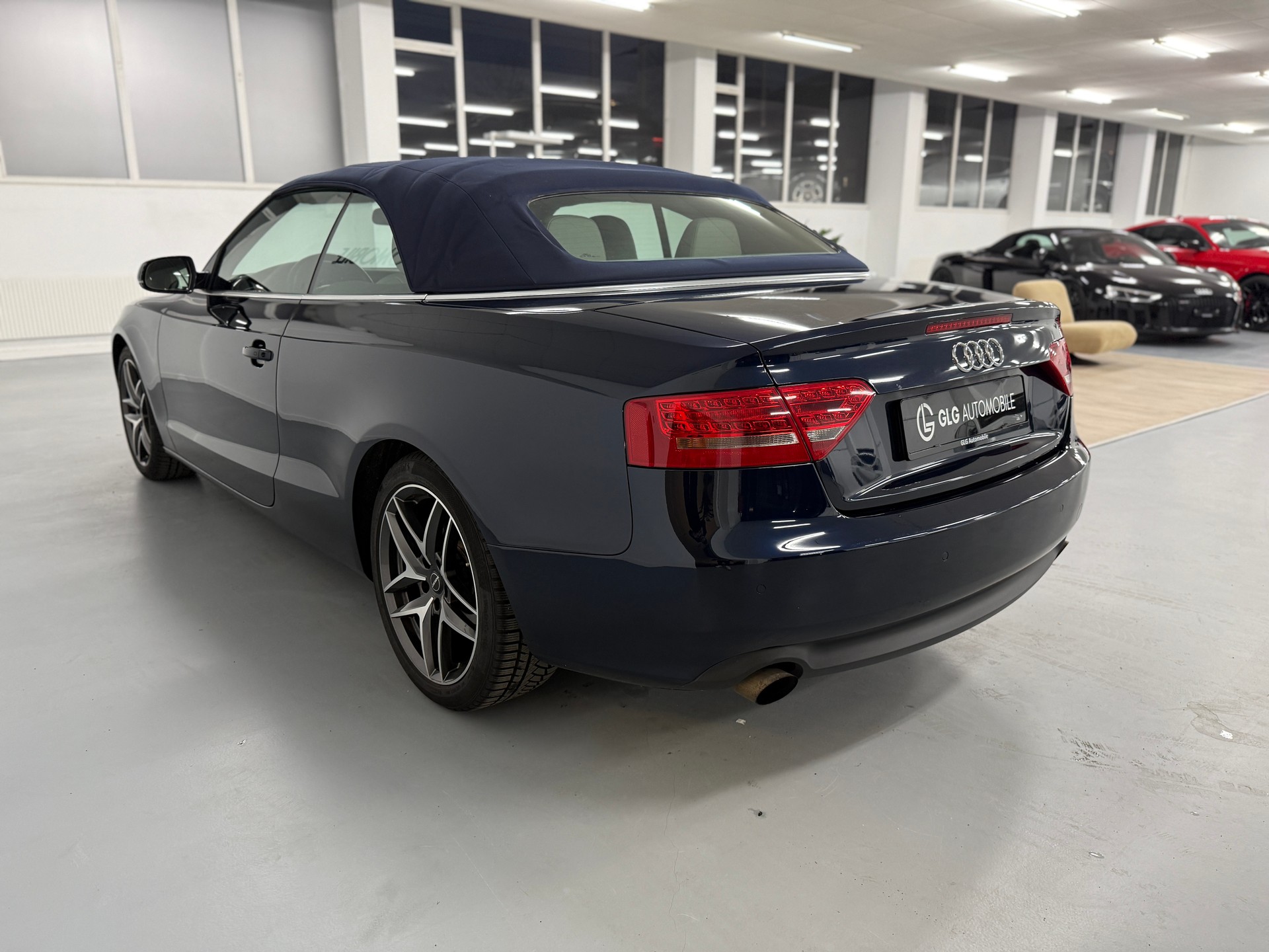 AUDI A5 Cabriolet 2.0 TFSI quattro S-tronic-image-5