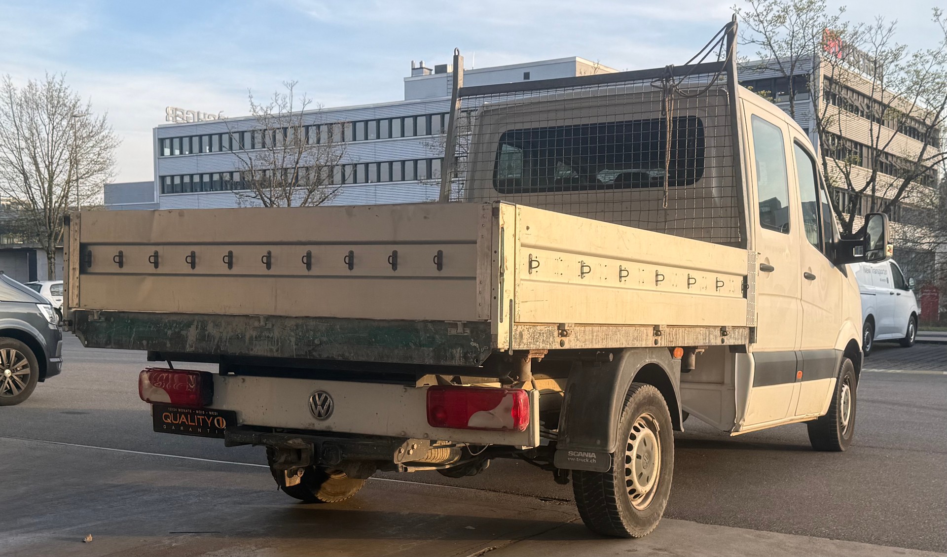 VW Crafter 35 2.0 TDI CR-image-2