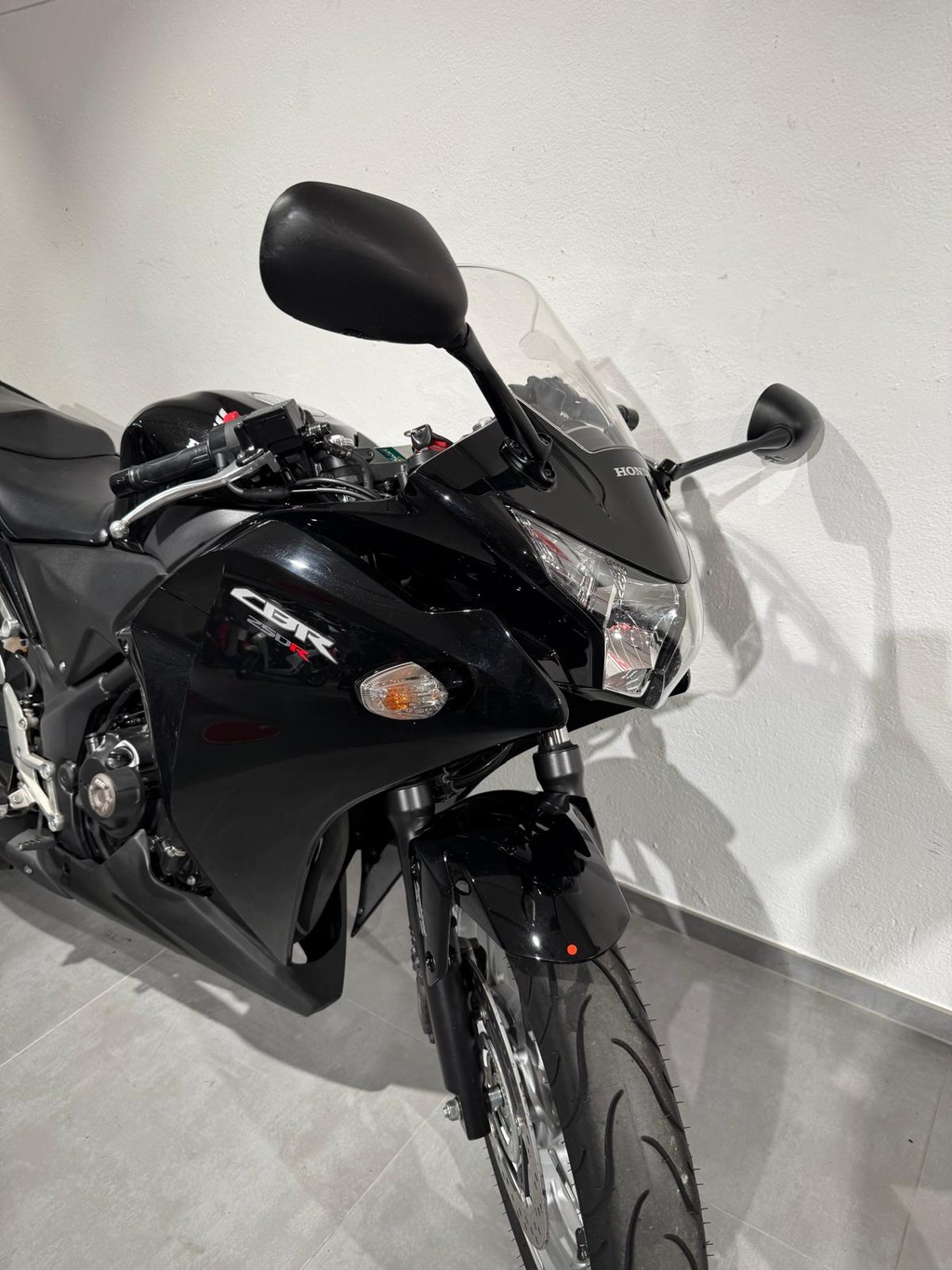 HONDA CBR 250 RA-image-2