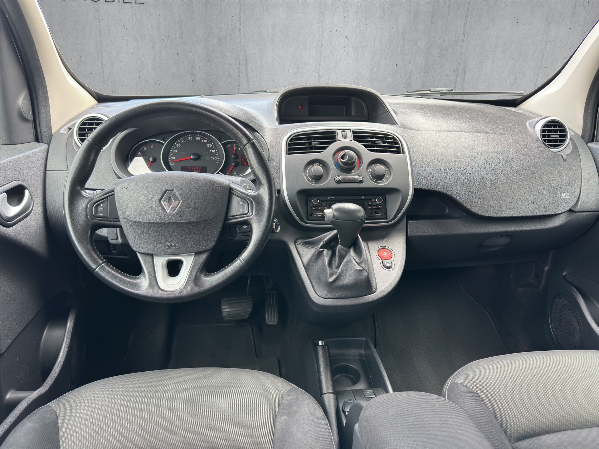 RENAULT Kangoo Kombi 1.2 TCe 115 Zen+-image-9