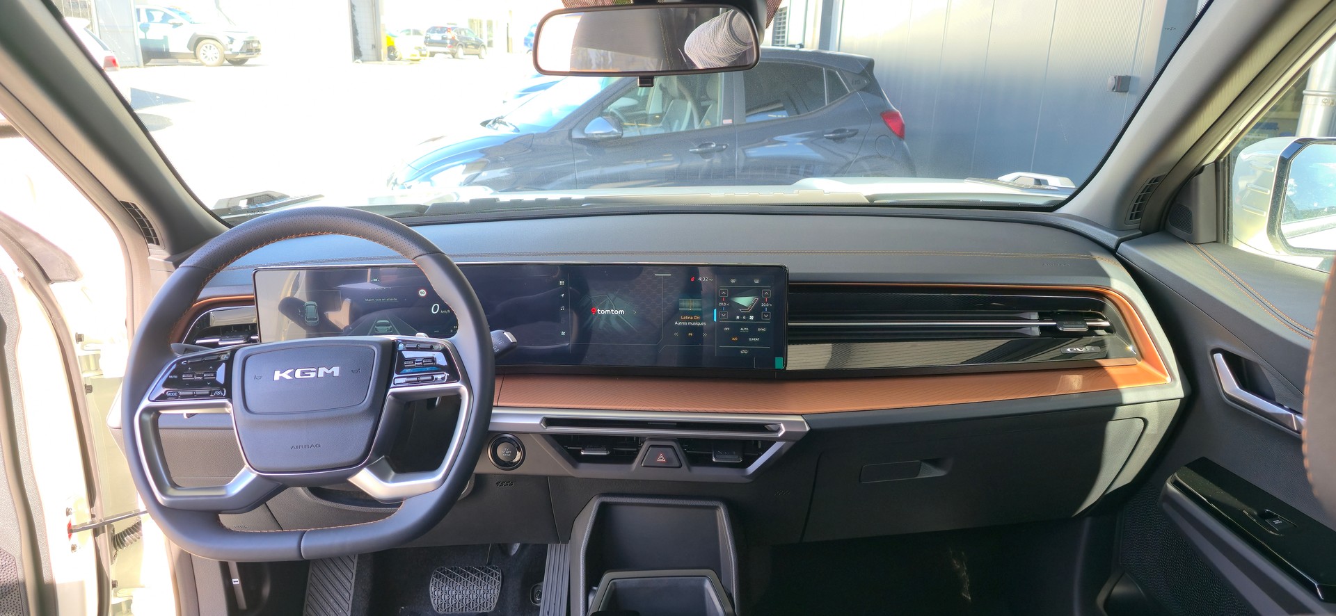 KGM-SsangYong Torres EVX 80 kWh Bronze-image-3
