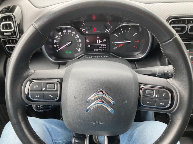 CITROEN C3 Aircross 1.2i PureTech Shine EAT-image-14
