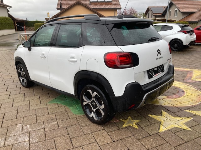 CITROEN C3 Aircross 1.2i PureTech Shine EAT-image-7