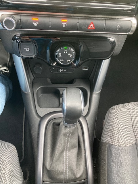 CITROEN C3 Aircross 1.2i PureTech Shine EAT-image-10