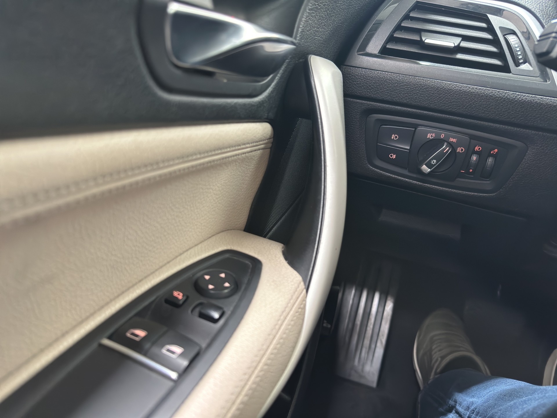 BMW 220d xDrive Steptronic-image-28