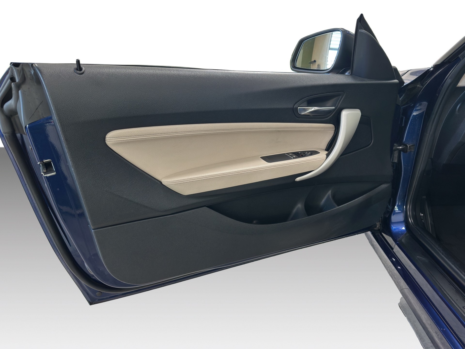 BMW 220d xDrive Steptronic-image-19
