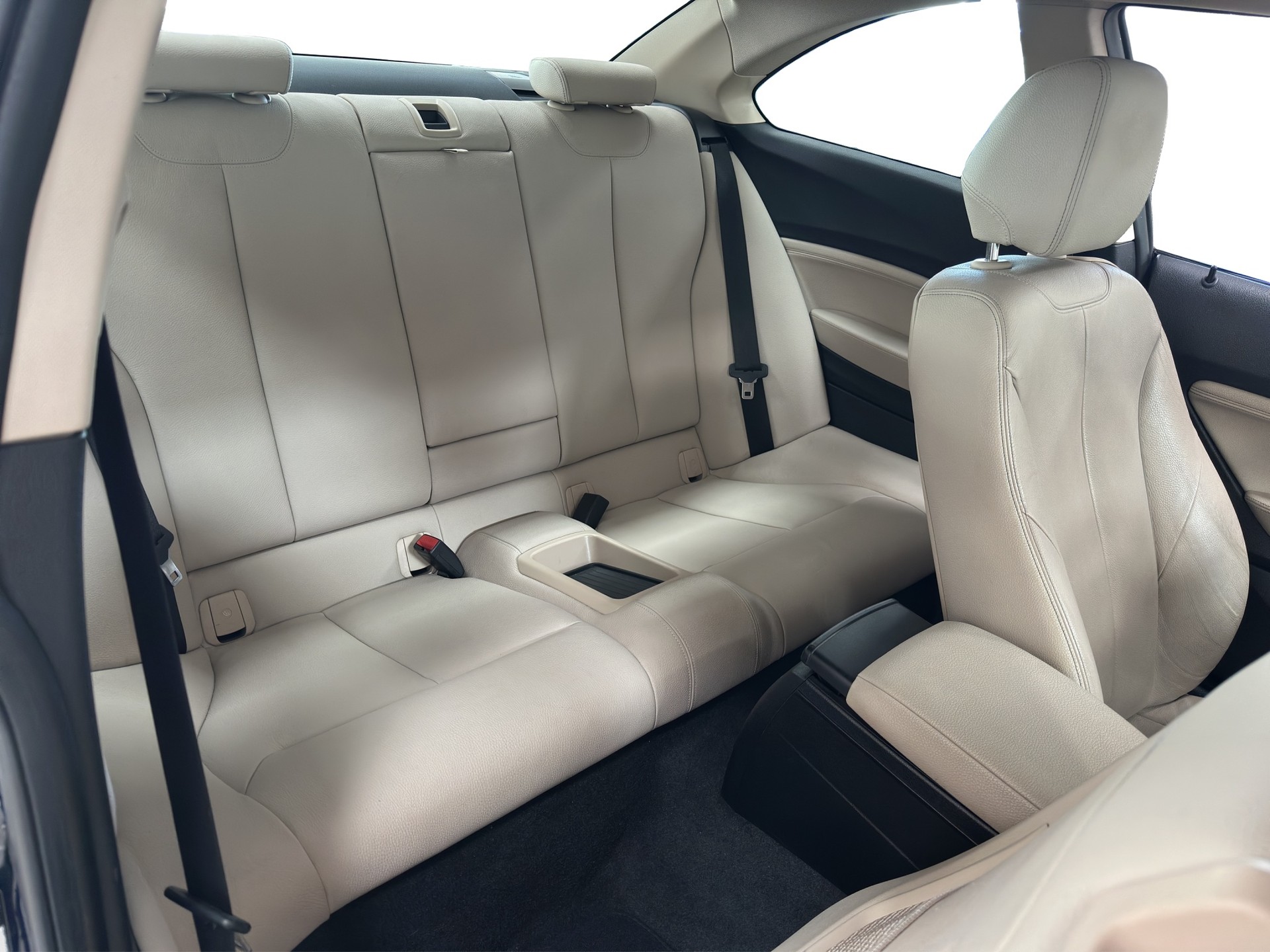 BMW 220d xDrive Steptronic-image-9