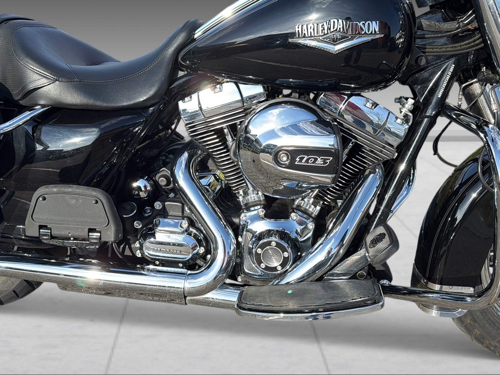 HARLEY-DAVIDSON FLHRC Road King Classic 103 ABS-image-3