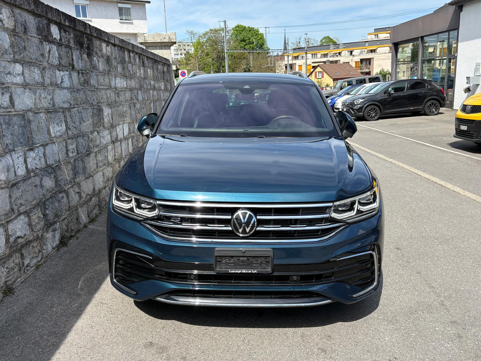 VW Tiguan 2.0TSI R-Line 4Motion DSG-image-4