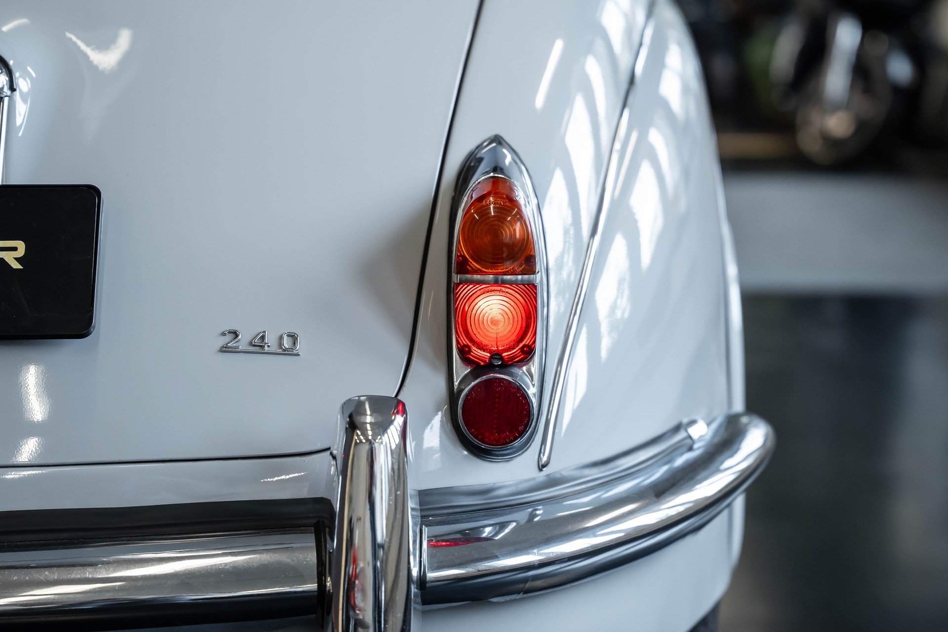 JAGUAR MK II 240 Overdrive-image-7