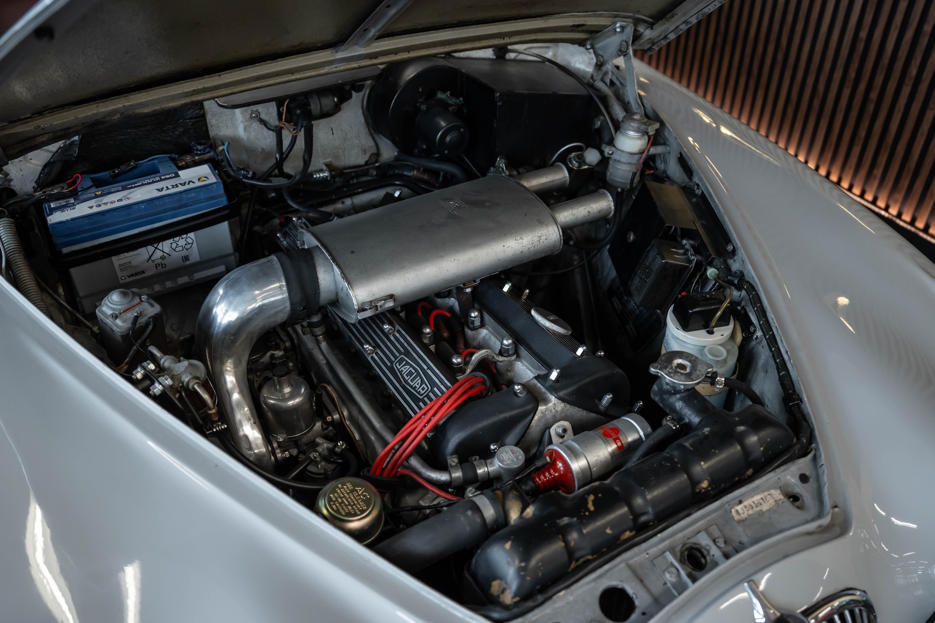 JAGUAR MK II 240 Overdrive-image-26
