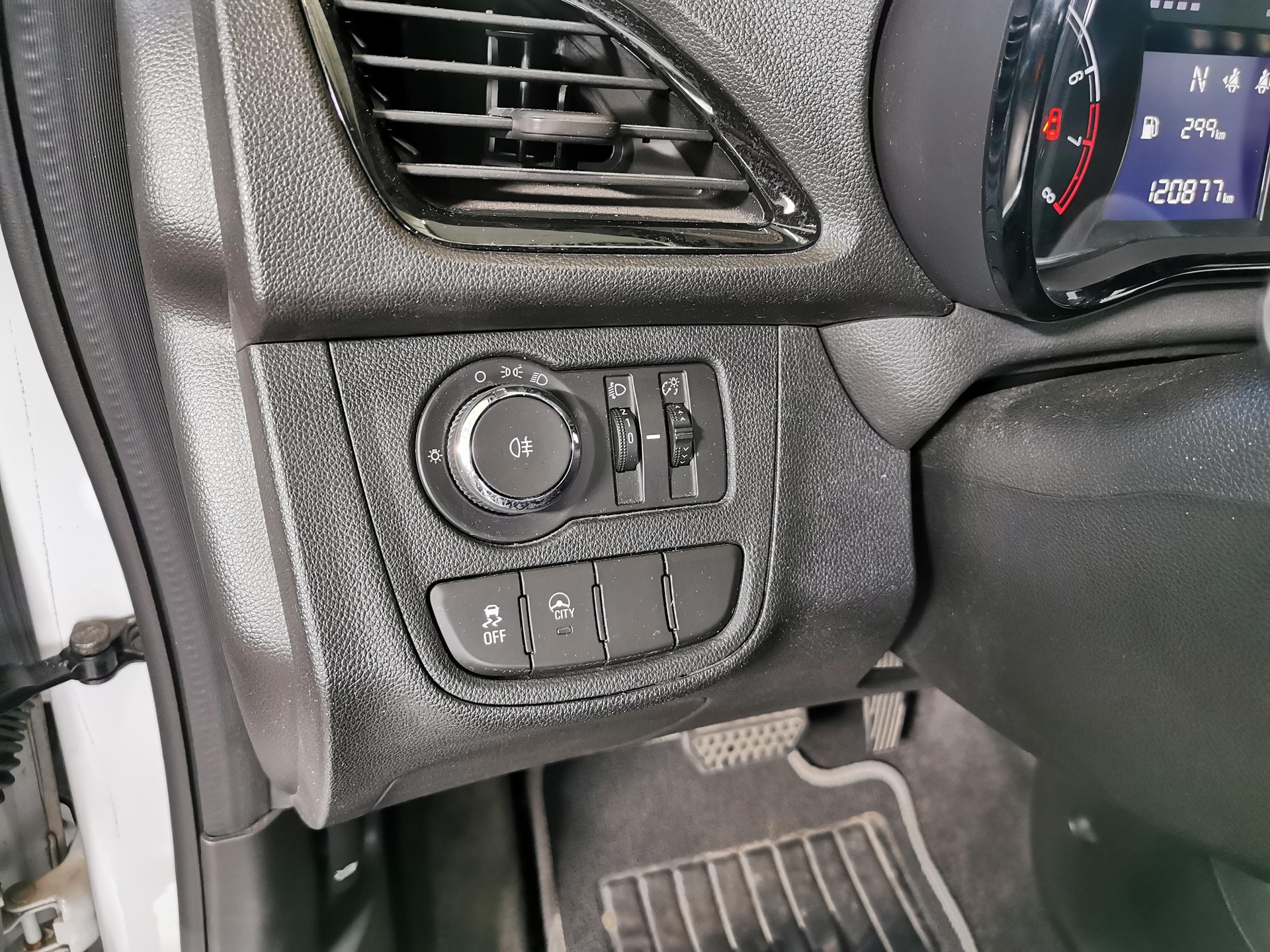 OPEL Karl 1.0 Active-image-9