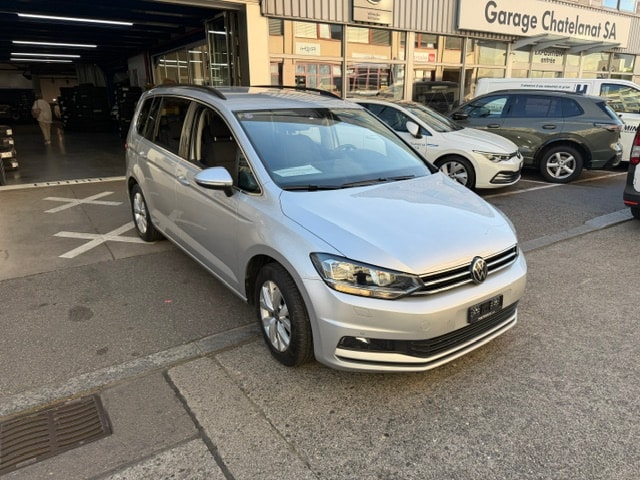 VW Touran 1.5 TSI EVO Comfortline DSG-image-3