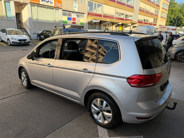 VW Touran 1.5 TSI EVO Comfortline DSG-image-7